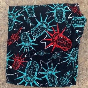 New OS leggings from LuLaRoe